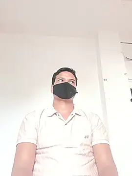 Rashi__75 webkamerás műsora