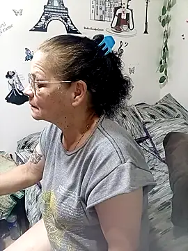katrinna_ élő XXX-chatje