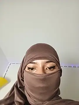 Samira_1 即時 XXX 聊天