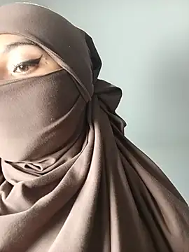Samira_1 在線直播表演