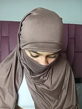 Samira_1のライブXXXチャット
