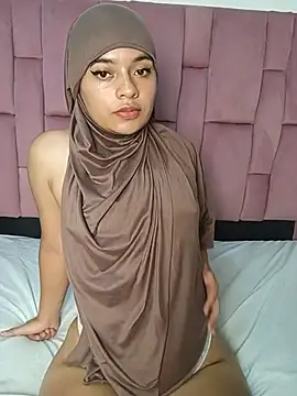 Samira_1's Webcam Show