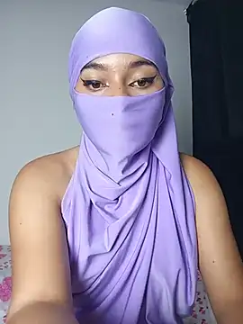 Samira_1 Show in webcam