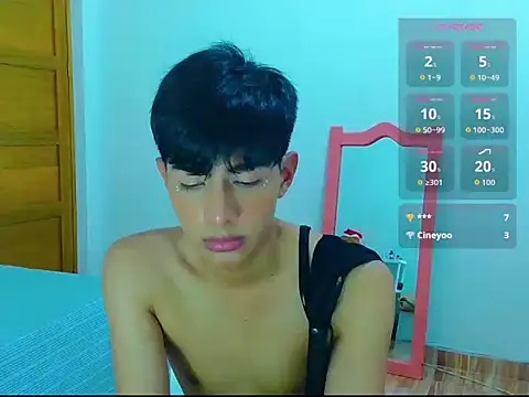 Вебкам-шоу phuwin_bj