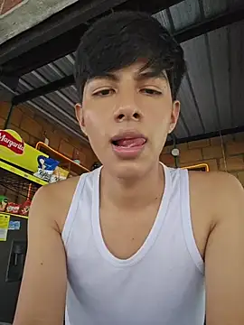 phuwin_bj's Webcam Show