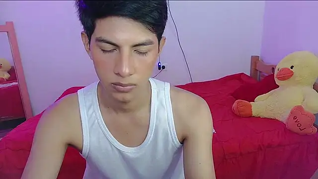 phuwin_bj Adlı Modelin Web Kamerası Şovu