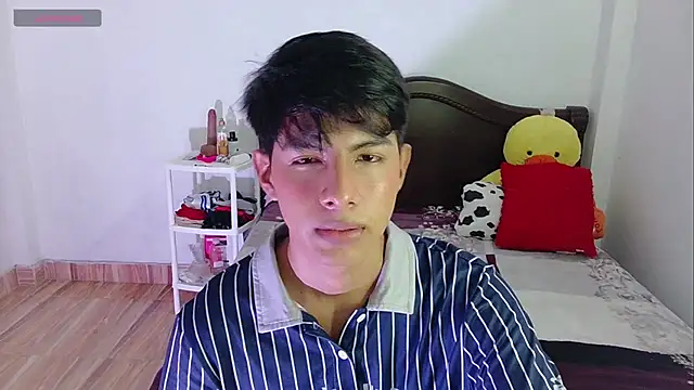 phuwin_bj 网络视讯表演