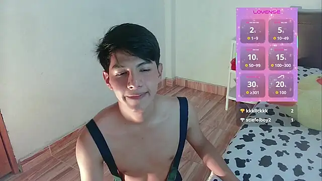 โชว์เว็บแคมของ phuwin_bj