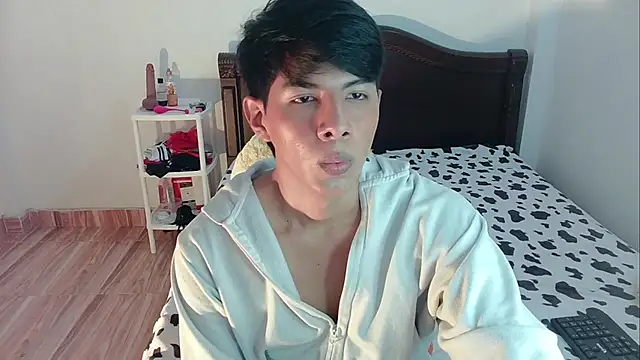 phuwin_bj Adlı Modelin Web Kamerası Şovu