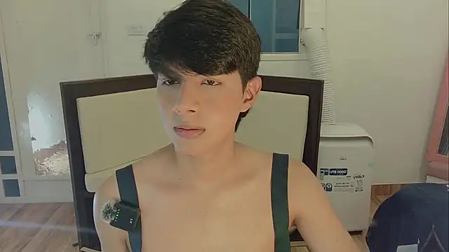 phuwin_bj's Webcam Show
