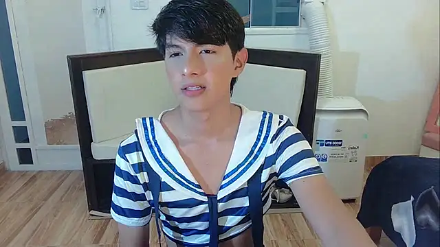 phuwin_bj Show Webcam