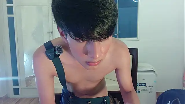 phuwin_bjのライブXXXチャット