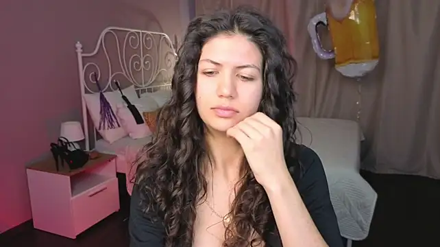 צ'אט XXX בשידור חי של NoelPerfect