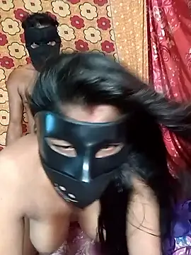 Hotty-Priyanka10 Show in webcam