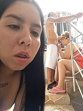 Show modela HOTANDSKINNY na web-kameri