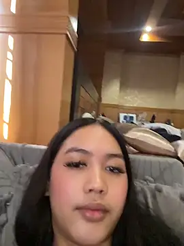 Pokazy przed kamerką – sexyasiancock_yllana