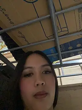 sexyasiancock_yllana Show in webcam