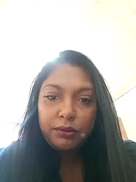 India-Shamona's Live XXX Chat