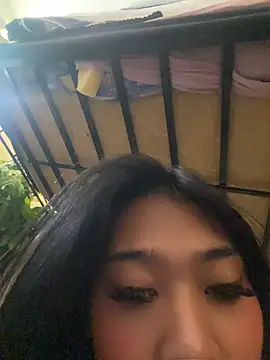hugecock_tamira 웹캠 쇼