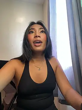 hugecock_tamira Pertunjukan Webcam