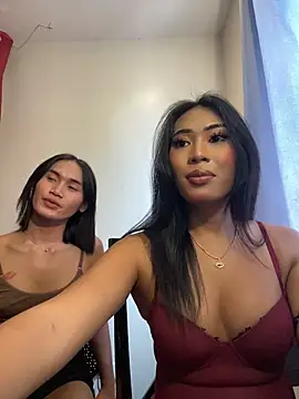hugecock_tamira Webcam Show