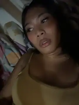 Show modela hugecock_tamira na web-kameri