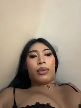 hugecock_tamira – webcam-show