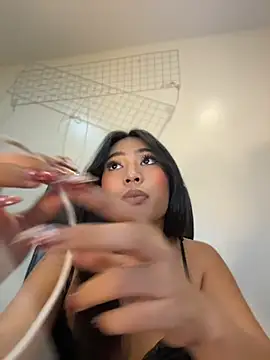 hugecock_tamira Webcam-Show