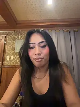 hugecock_tamira 웹캠 쇼