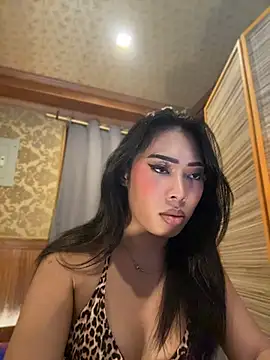 hugecock_tamira Pertunjukan Webcam
