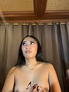 Show de webcam de hugecock_tamira