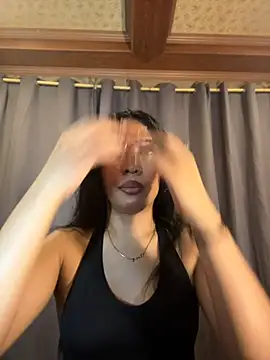 hugecock_tamira Pertunjukan Webcam