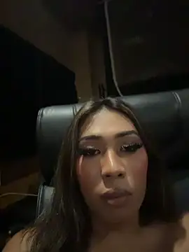 hugecock_tamira Webcam show