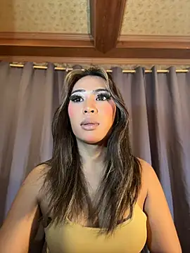 hugecock_tamira Pertunjukan Webcam