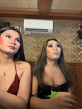 Show de webcam de hugecock_tamira