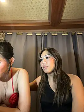 hugecock_tamira Webcam show