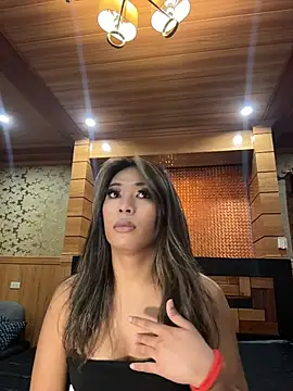 hugecock_tamira Webcam-Show