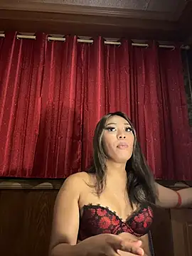 hugecock_tamira Webcamshow