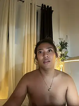 hugecock_tamira Pertunjukan Webcam