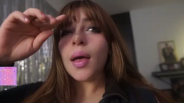 Chat XXX en directo de AngelinaNoAngel