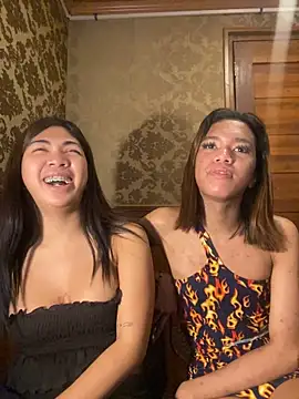 cuntyslut_nikki 网络视讯表演