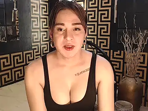 Show modela HotMonique09 na web-kameri