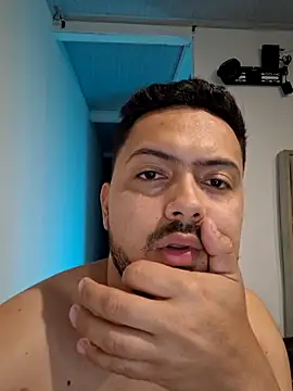 Show de ORTIZ96hot na webcam