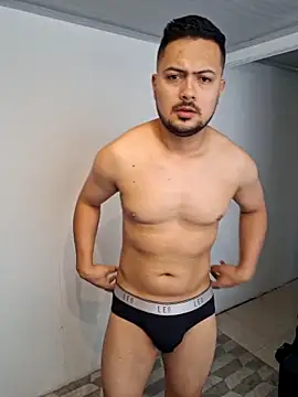 ORTIZ96hot webcam show