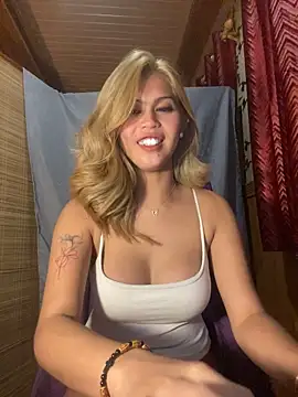 Show de sexiestcunty_eerie na webcam