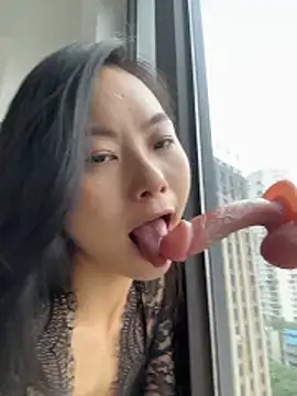 soso_606 Show in webcam