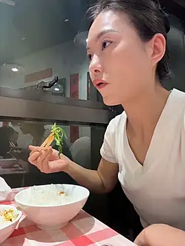 soso_606's Live XXX Chat