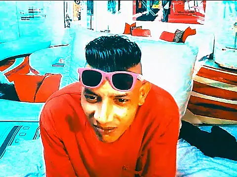 IndianSavageMale Show in webcam