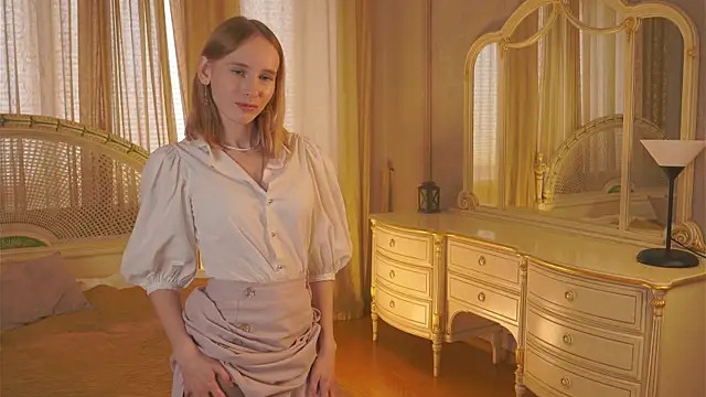 HelaineLube's Webcam Show