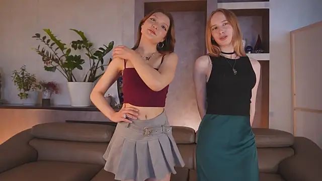 HelaineLube's Webcam Show